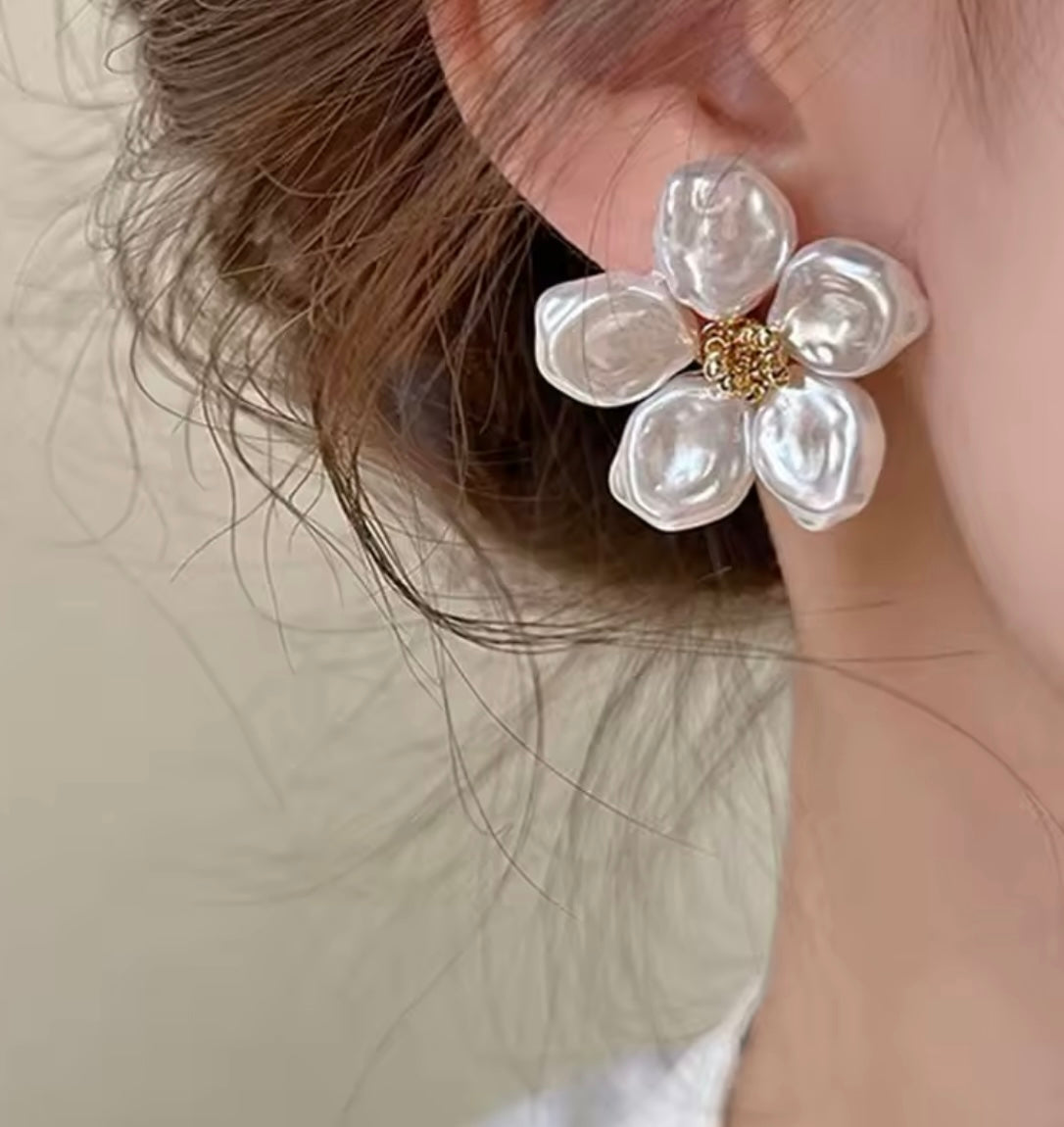 Large White Pearl and Gold Flower Stud Earrings