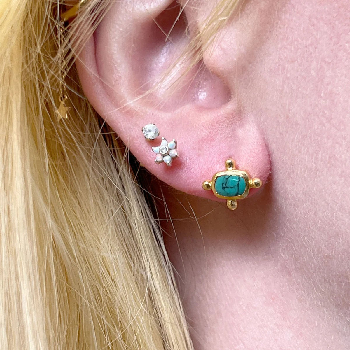 Beatriz Turquoise Howlite Stud Earrings